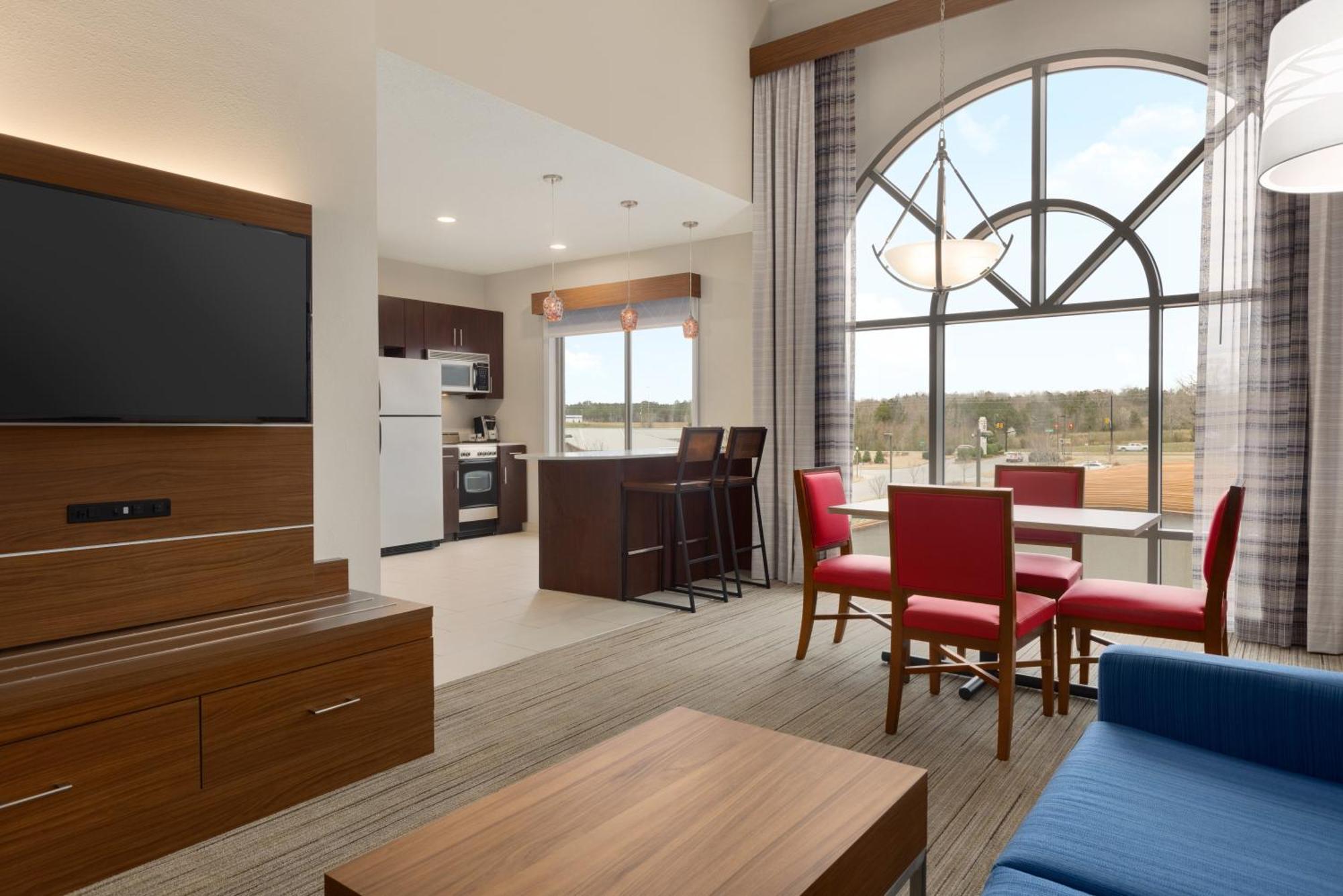 Holiday Inn Express Hotel & Suites Opelika Auburn By Ihg Extérieur photo