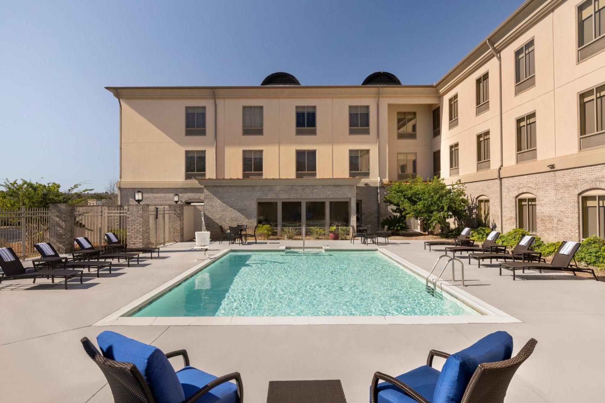 Holiday Inn Express Hotel & Suites Opelika Auburn By Ihg Extérieur photo